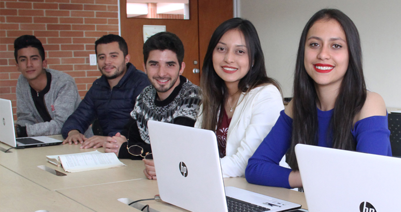 810x430_Estudiantes-1 810x430_Estudiantes-1